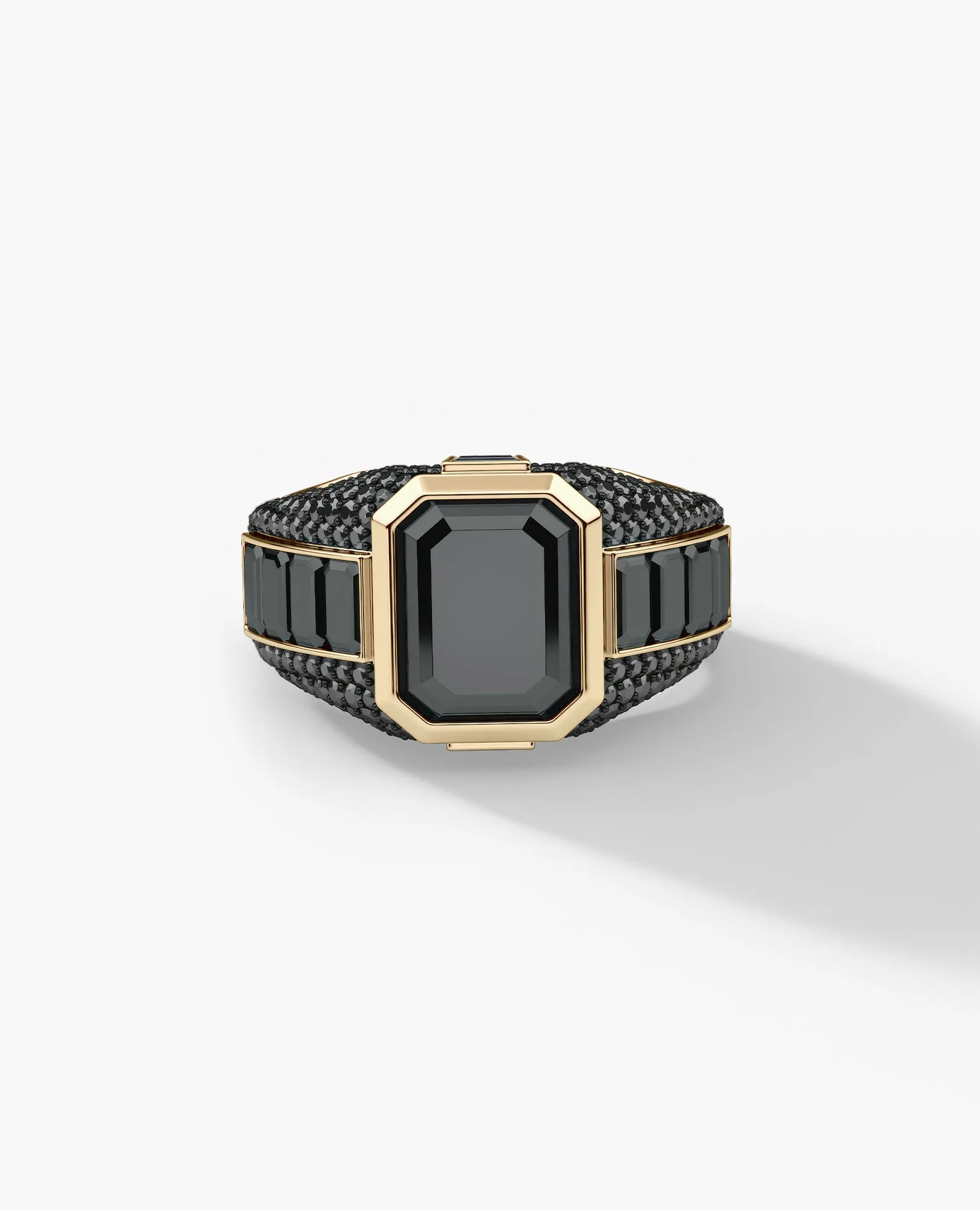 ROCHESTER Gold Signet Ring with 11.30ct Black Diamonds