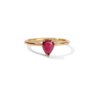 Teardrop Ring, Ruby, 9kt Yellow Gold
