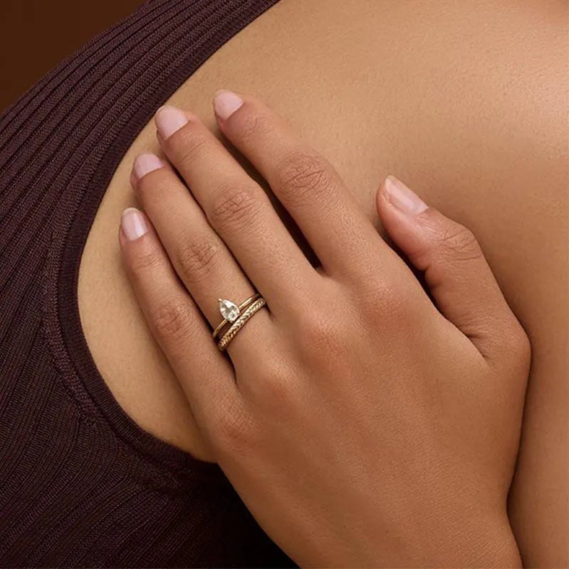 Teardrop Ring, White Topaz, 9kt Yellow Gold